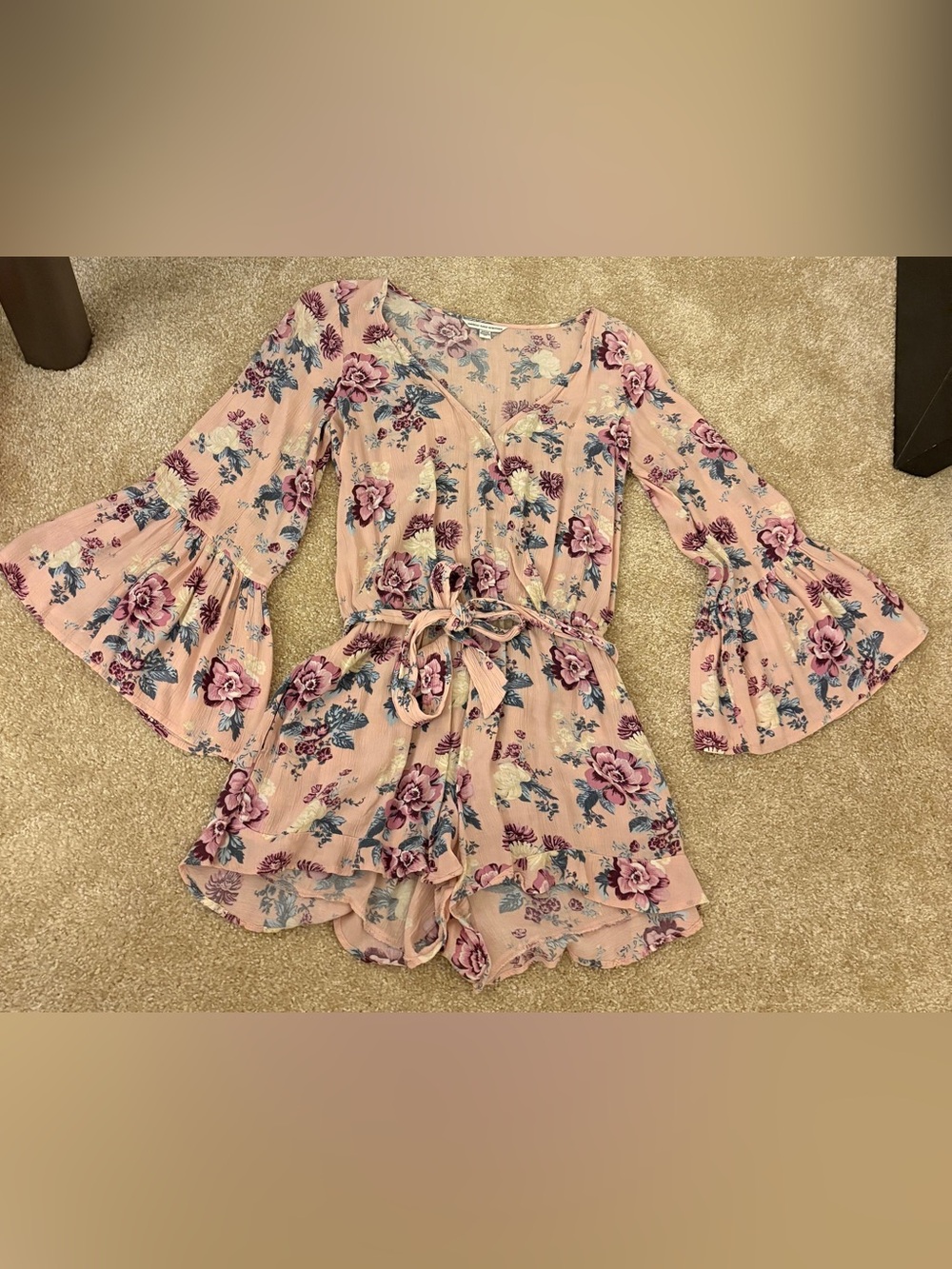 American Eagle floral romper